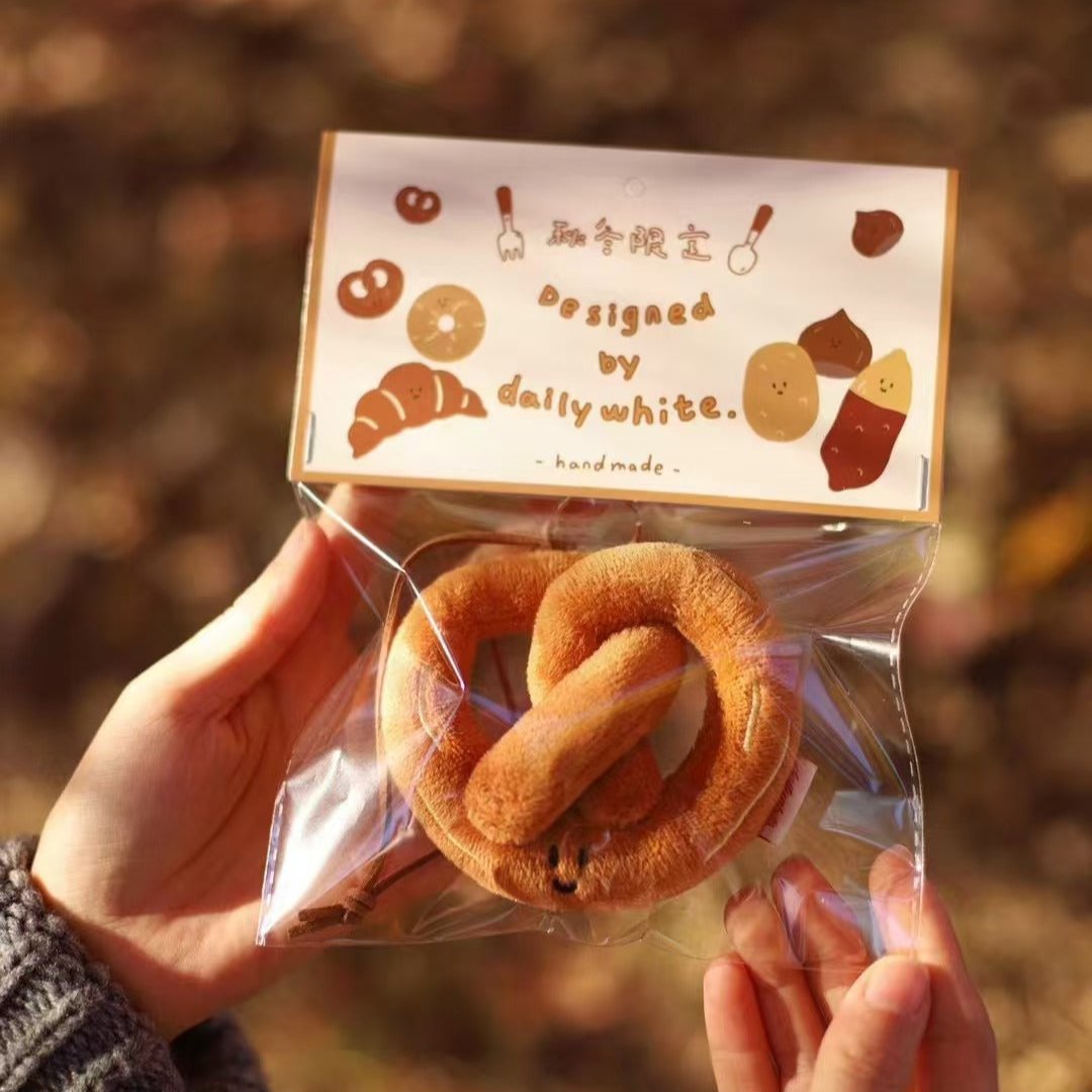 Daily White - Bakery Bag Charm