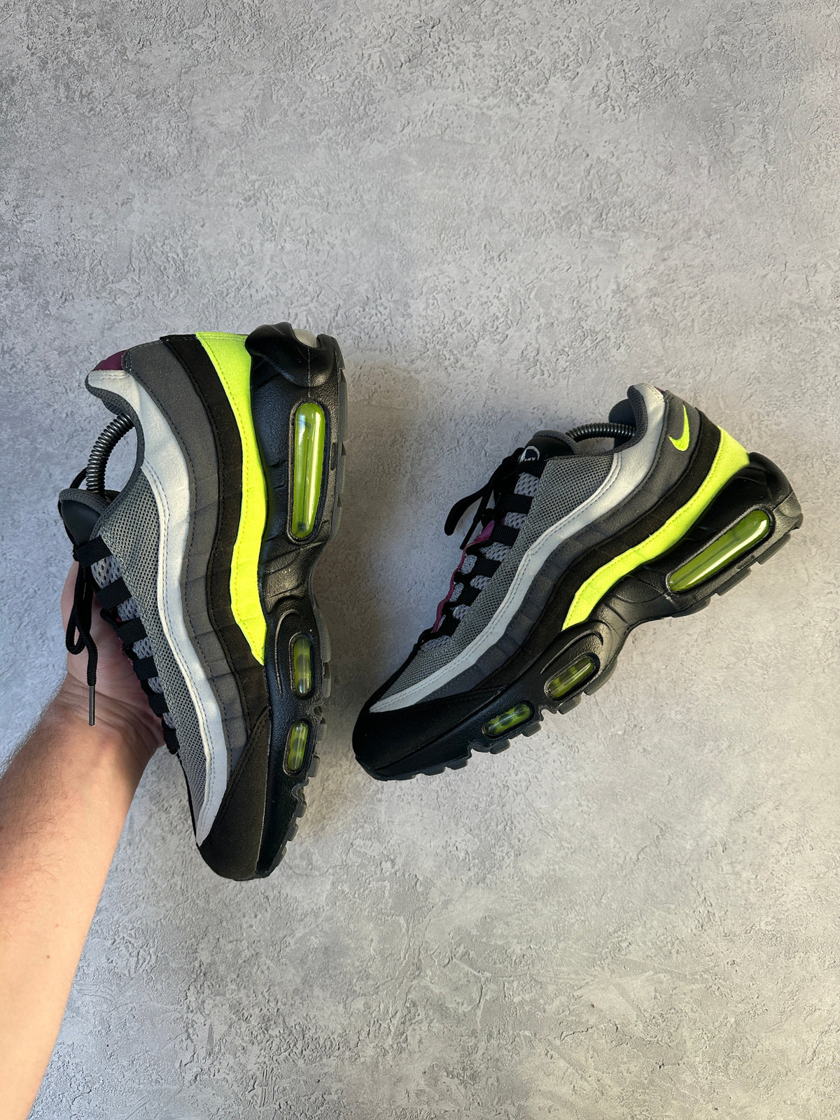 Nike Air Max 95 | 2020 Grey / Neon / Maroon IDs | UK 8.5