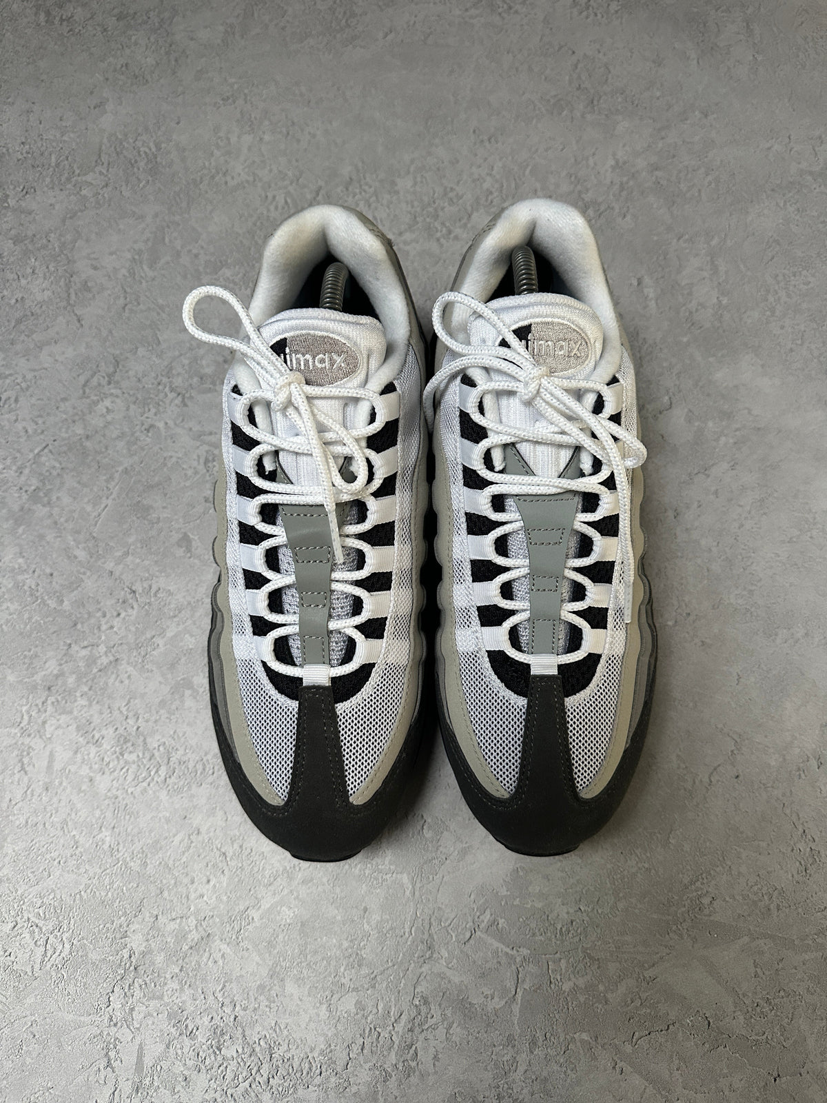 Nike Air Max 95 | Granite 2026 | UK 7.5