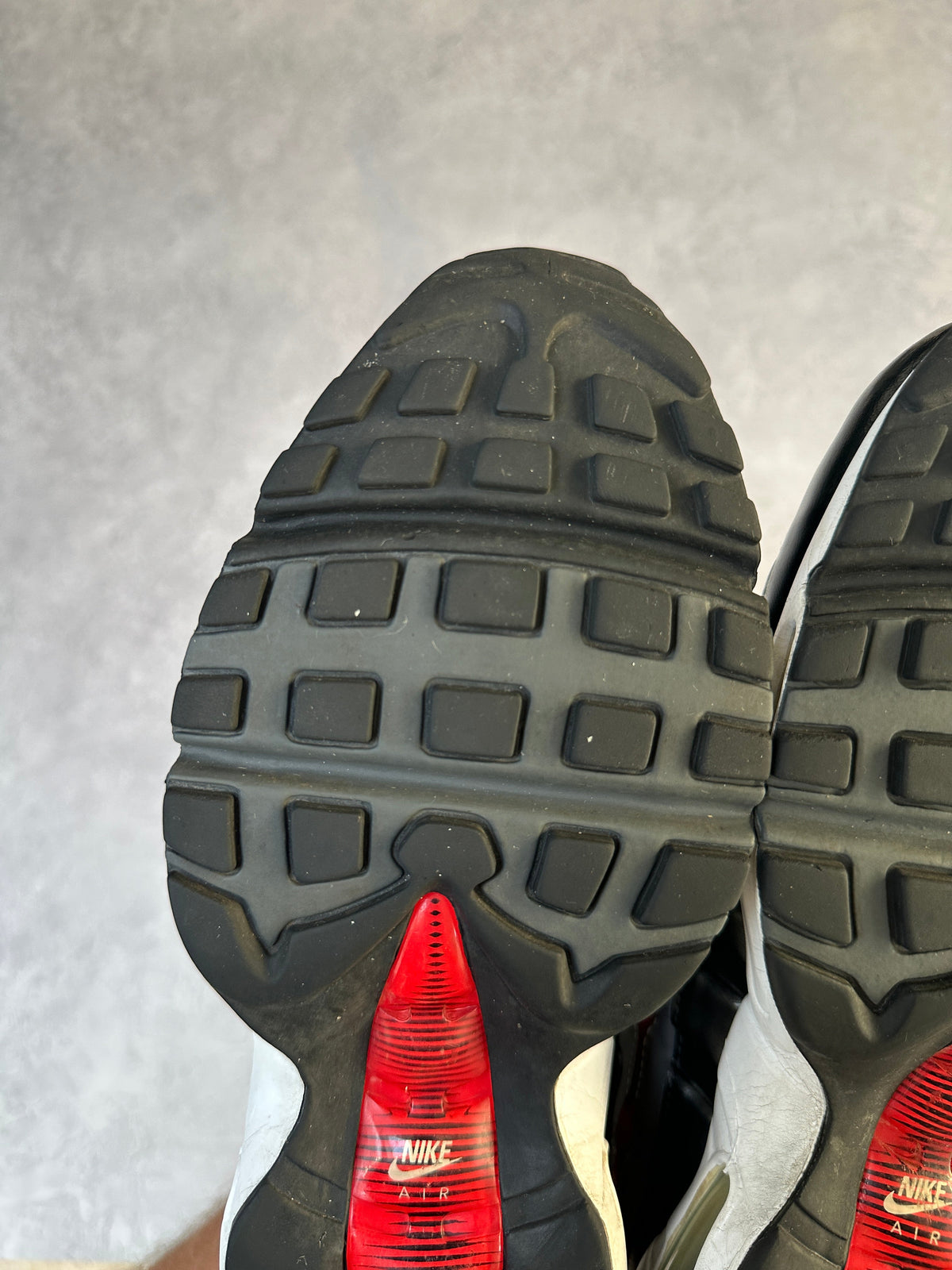 Nike Air Max 95 | Black / Chilling Red / Dark Grey | UK 8