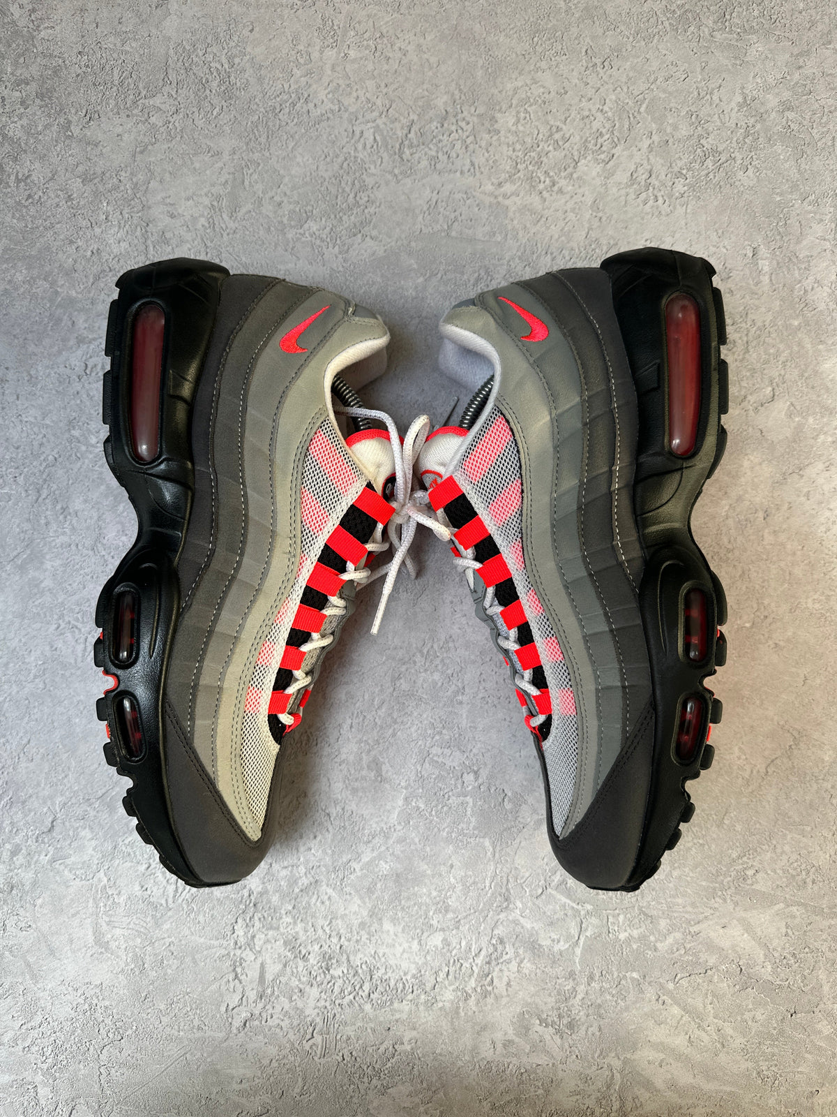 Nike Air Max 95 | Solar Red 2018 | UK 9.5