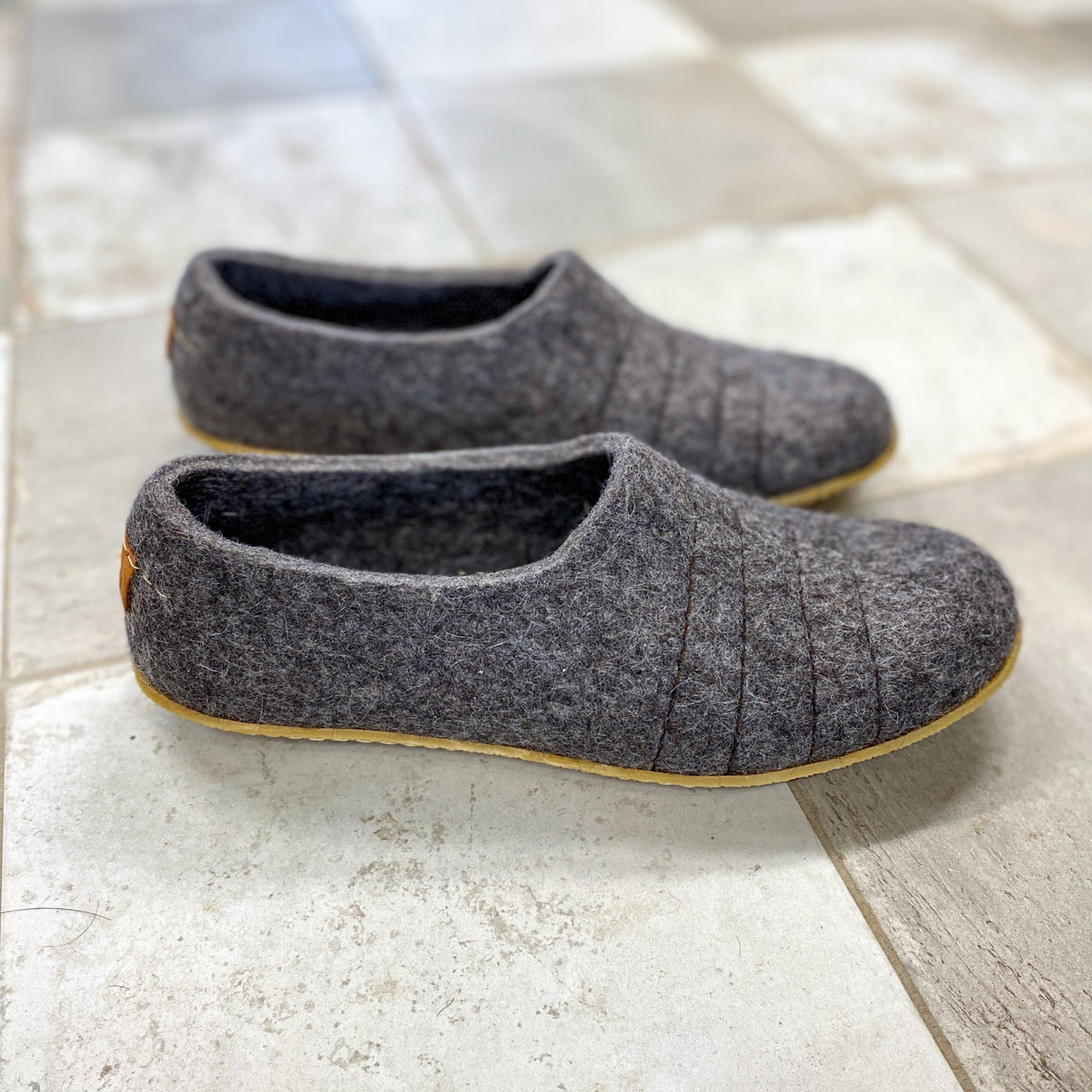 Women's Dark Grey COCOON Wool Clog Slippers
