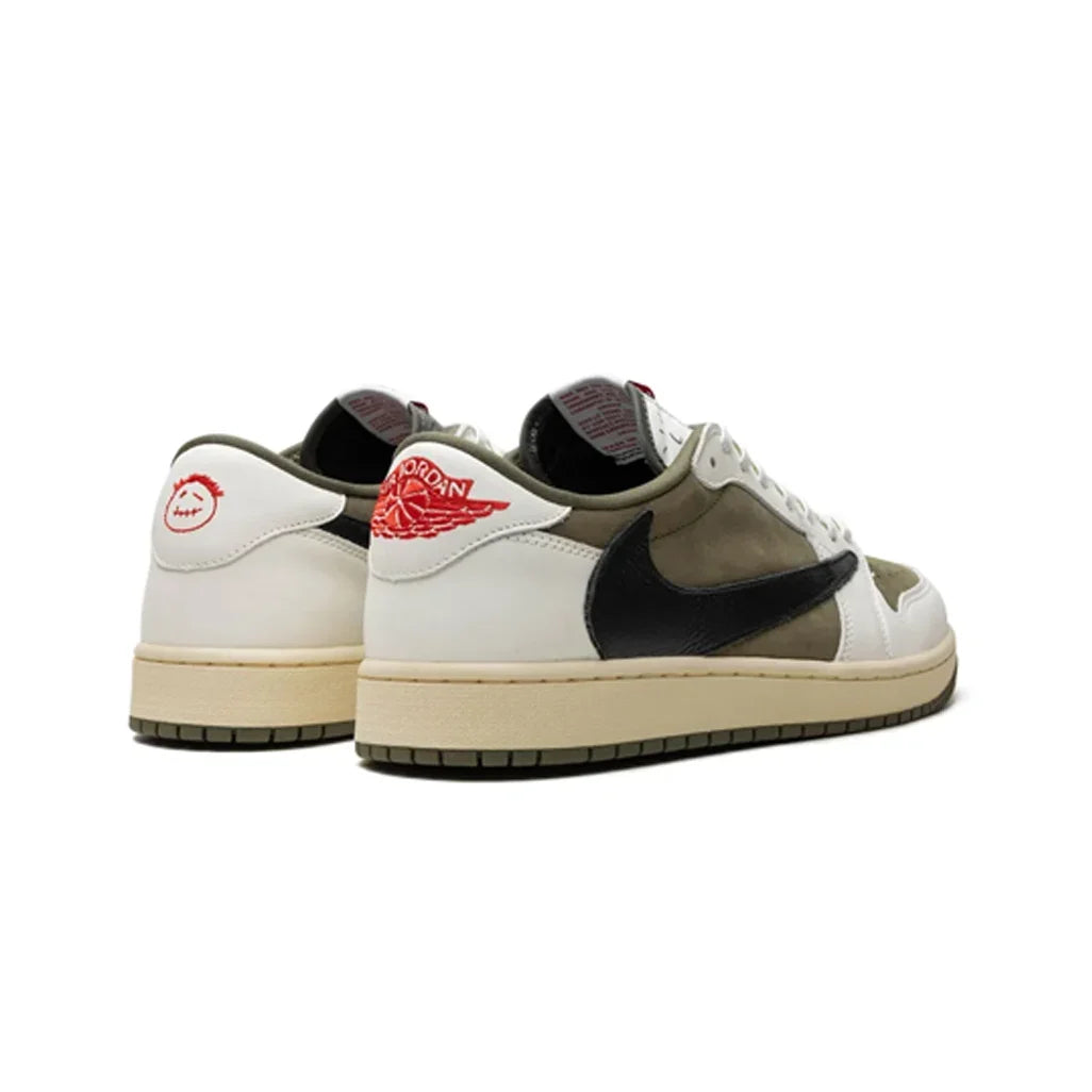 Travis Scott x Air Jordan 1 Low OG SP 'Medium Olive' Trainers