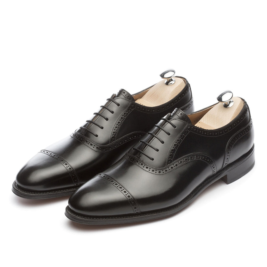 101513 - Black Calf Brogued Cap Toe Oxford - E