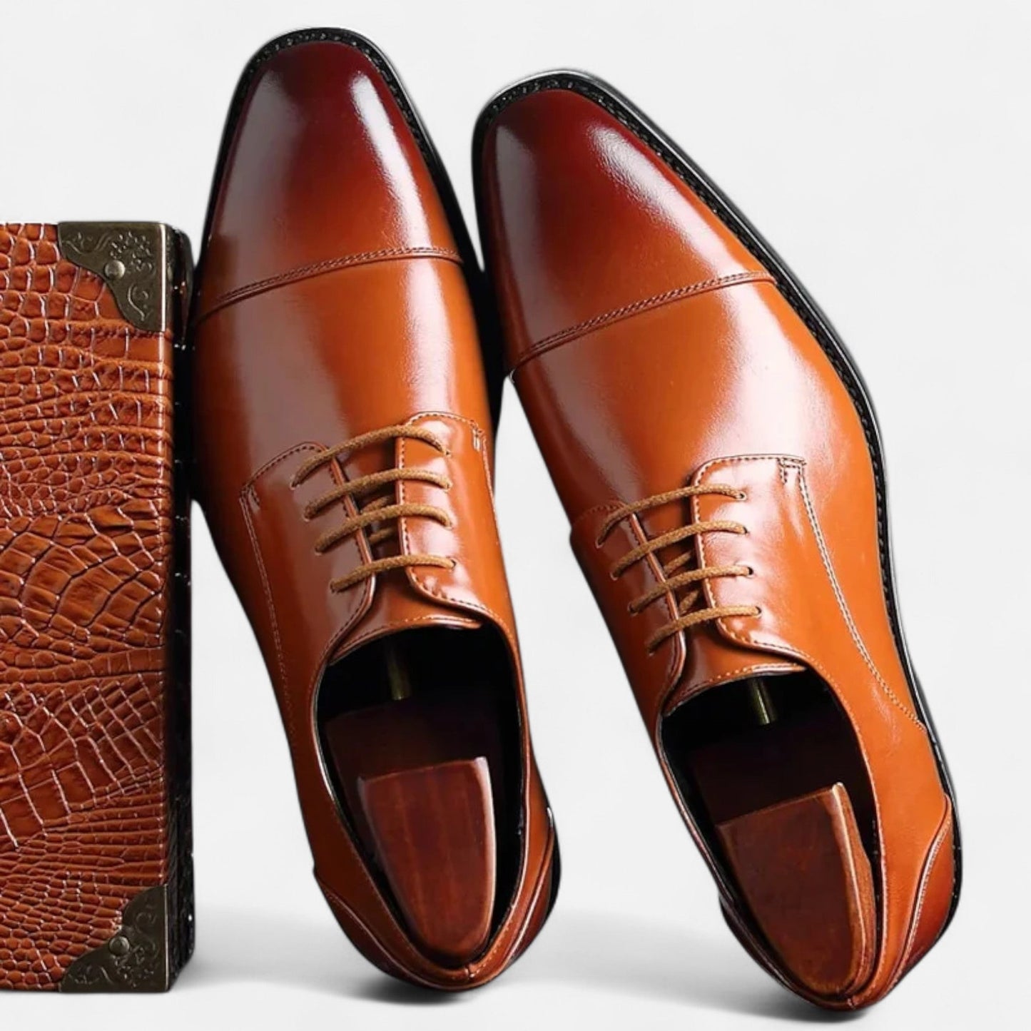 Optew Men’s Classic Oxford Shoes