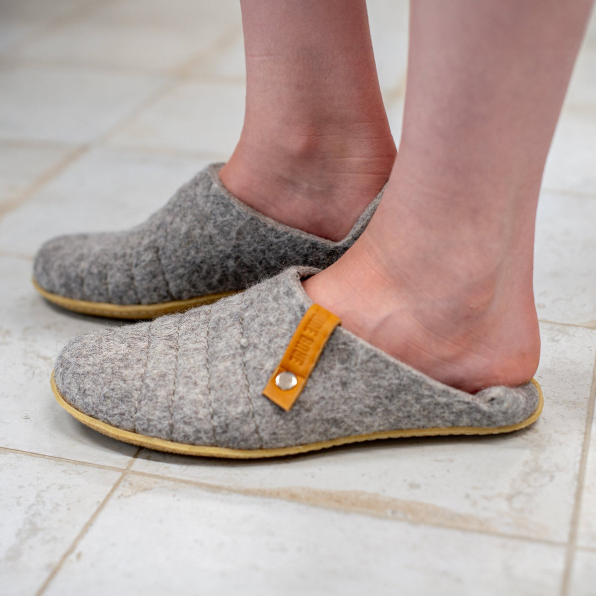 Men's COCOON Collapsible Back Slippers with Rubber Soles