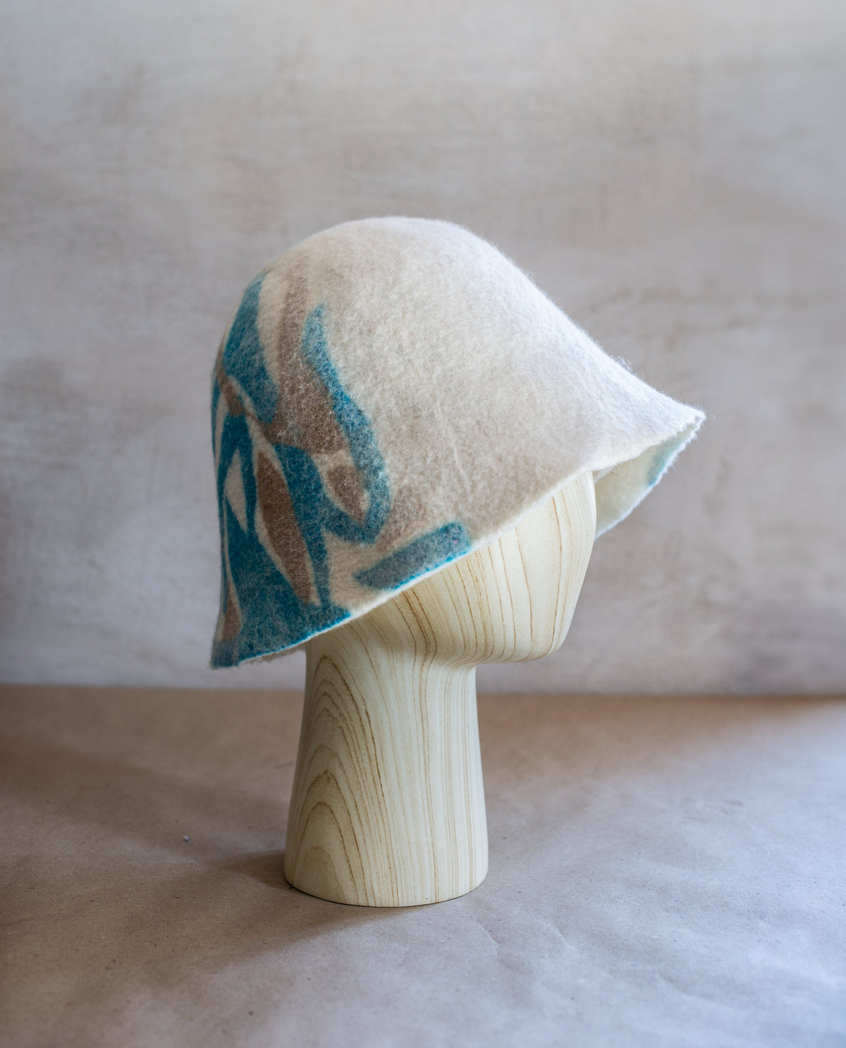 Extra Fine Merino Wool Reversible Sauna Hat
