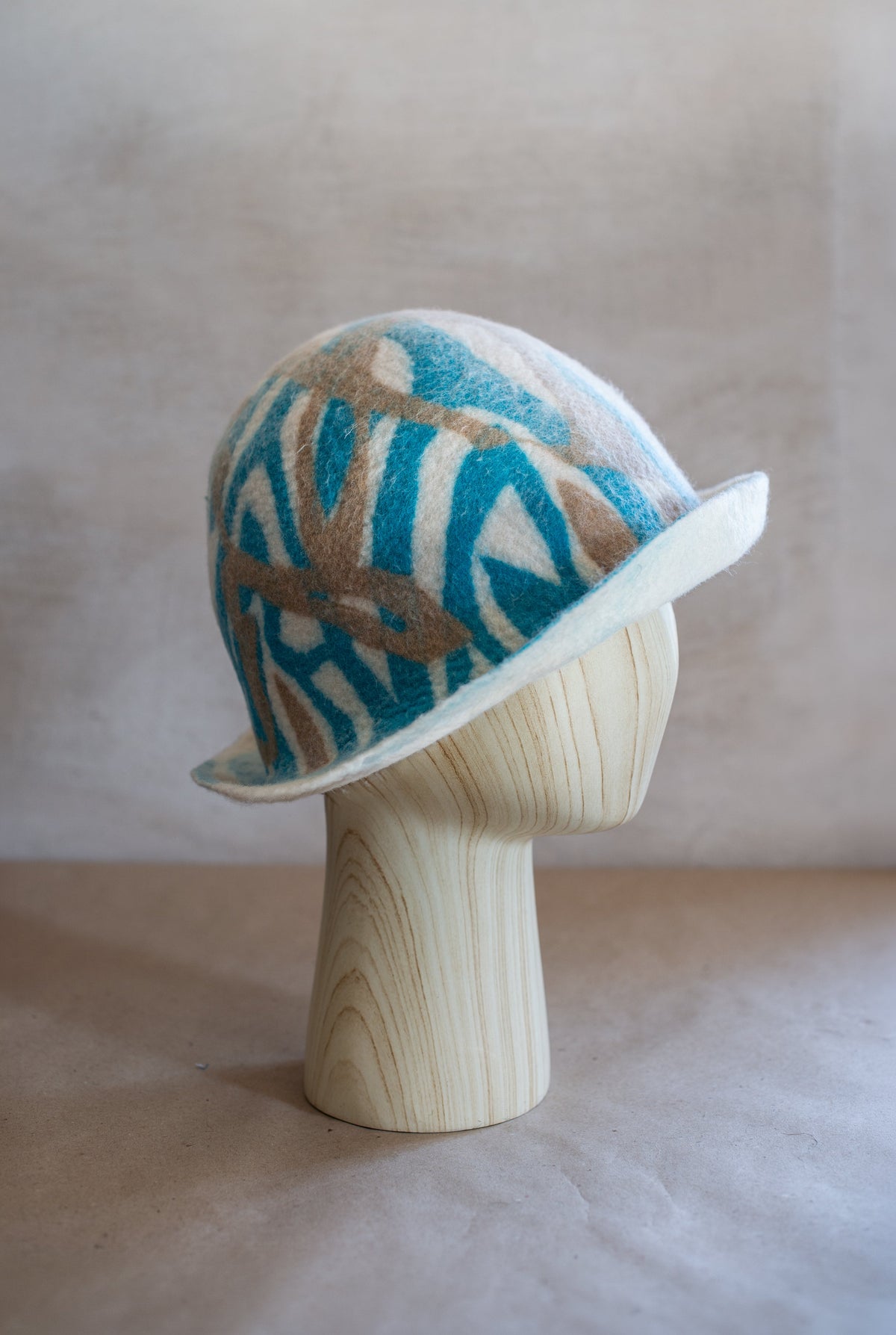 Extra Fine Merino Wool Reversible Sauna Hat