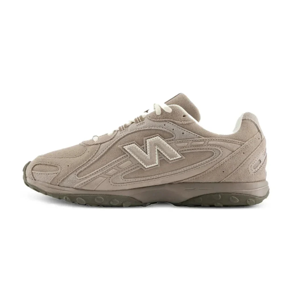 New Balance 204L Mushroom Arid Stone Trainers