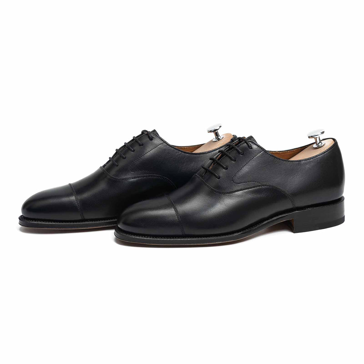 101198 - Black Calf Cap Toe Oxford - E