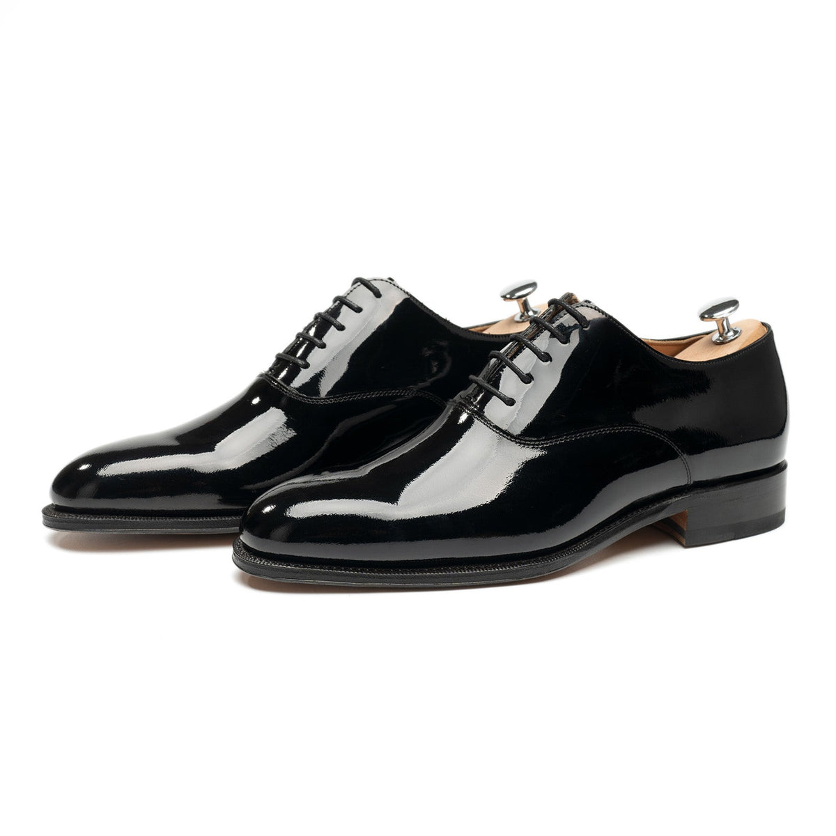 114450 - Black Patent Tuxedo Shoe - E