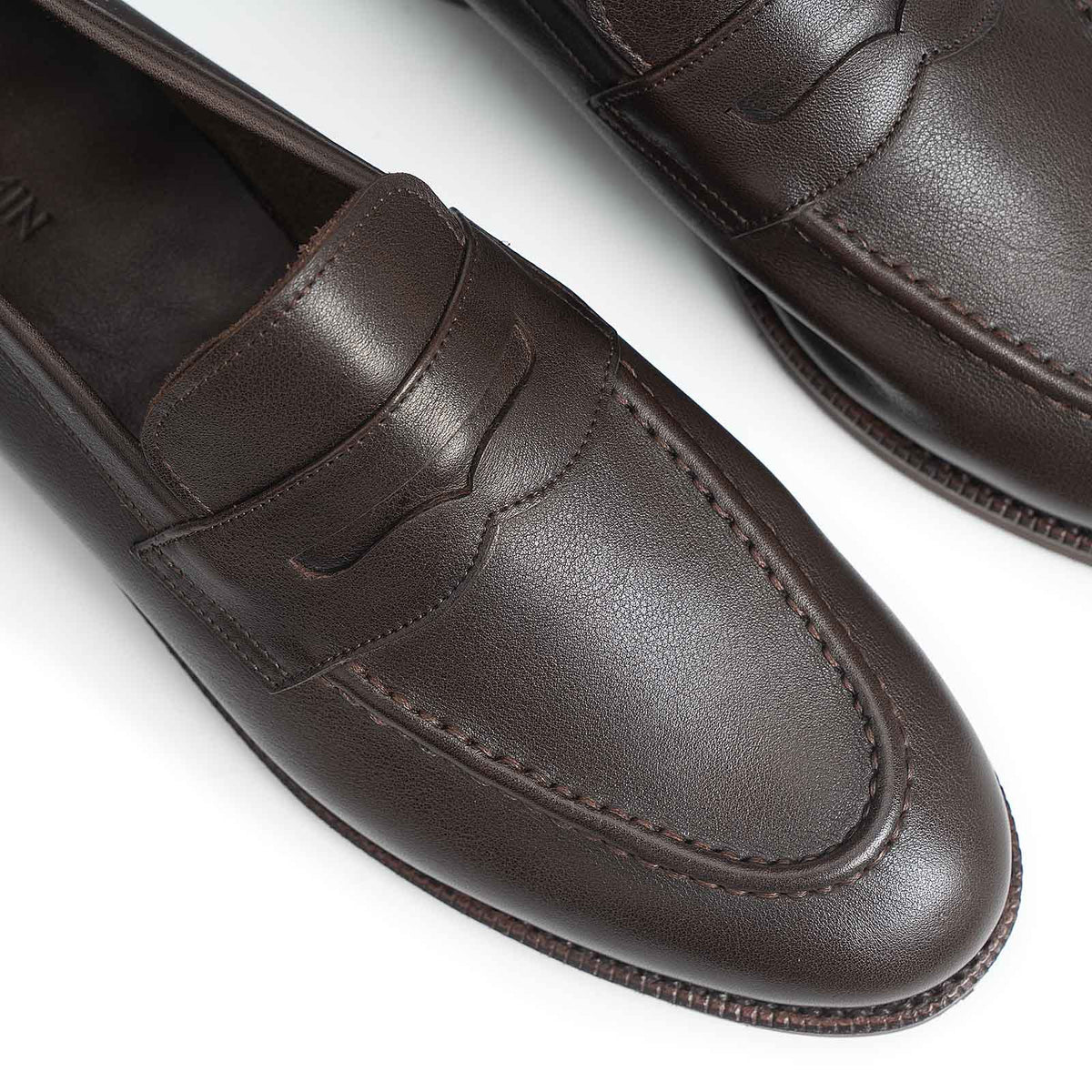 514511 - Brown Softcalf Loafer - E