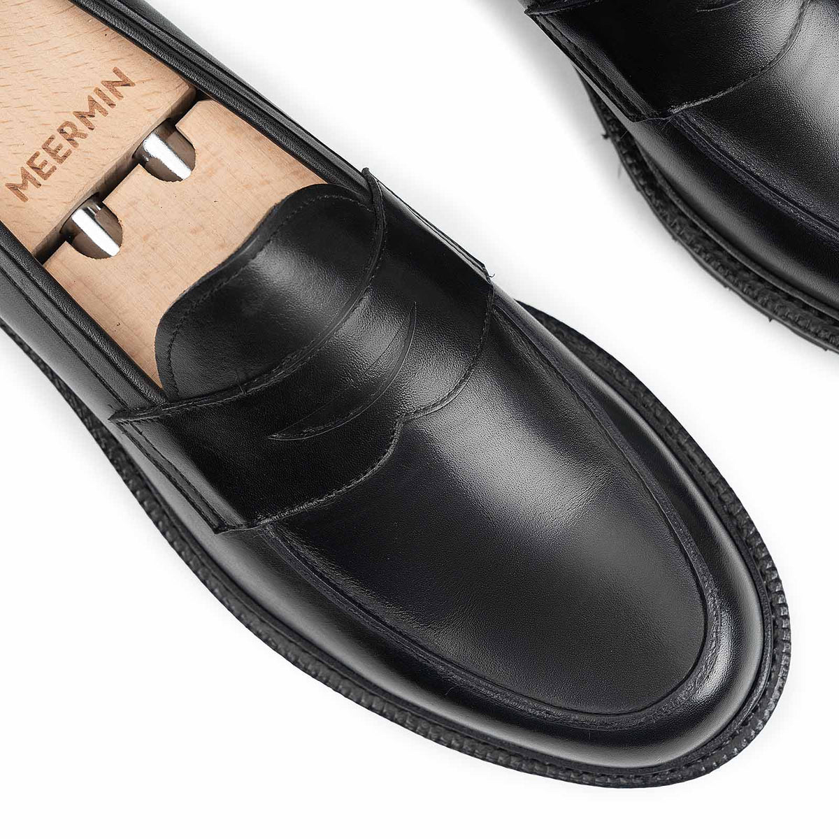 514622 - Black Calf Penny Loafer - E