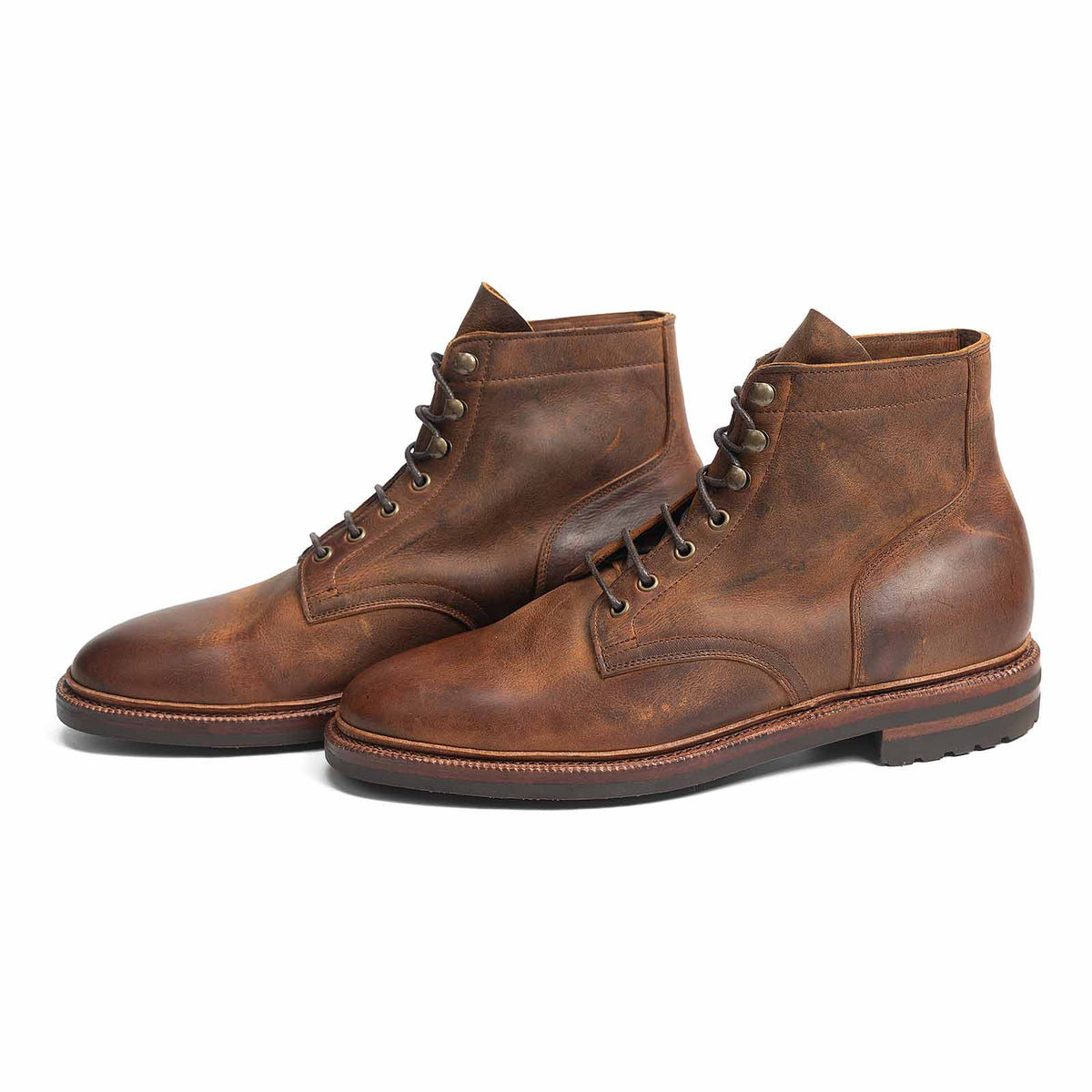 514686 - Autumn Spice Waxy Kudu Plain Toe Boot - E