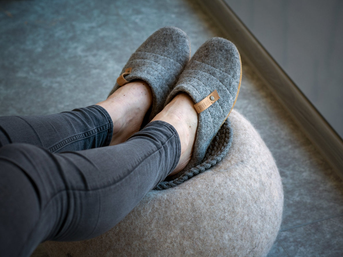 COCOON Convertible Slip-On Slippers with Collapsible Back