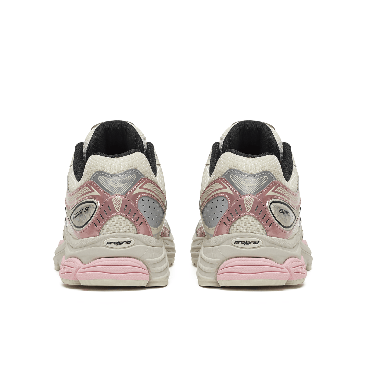 Saucony ProGrid Omni 9 – Eggshell Touch Trainers