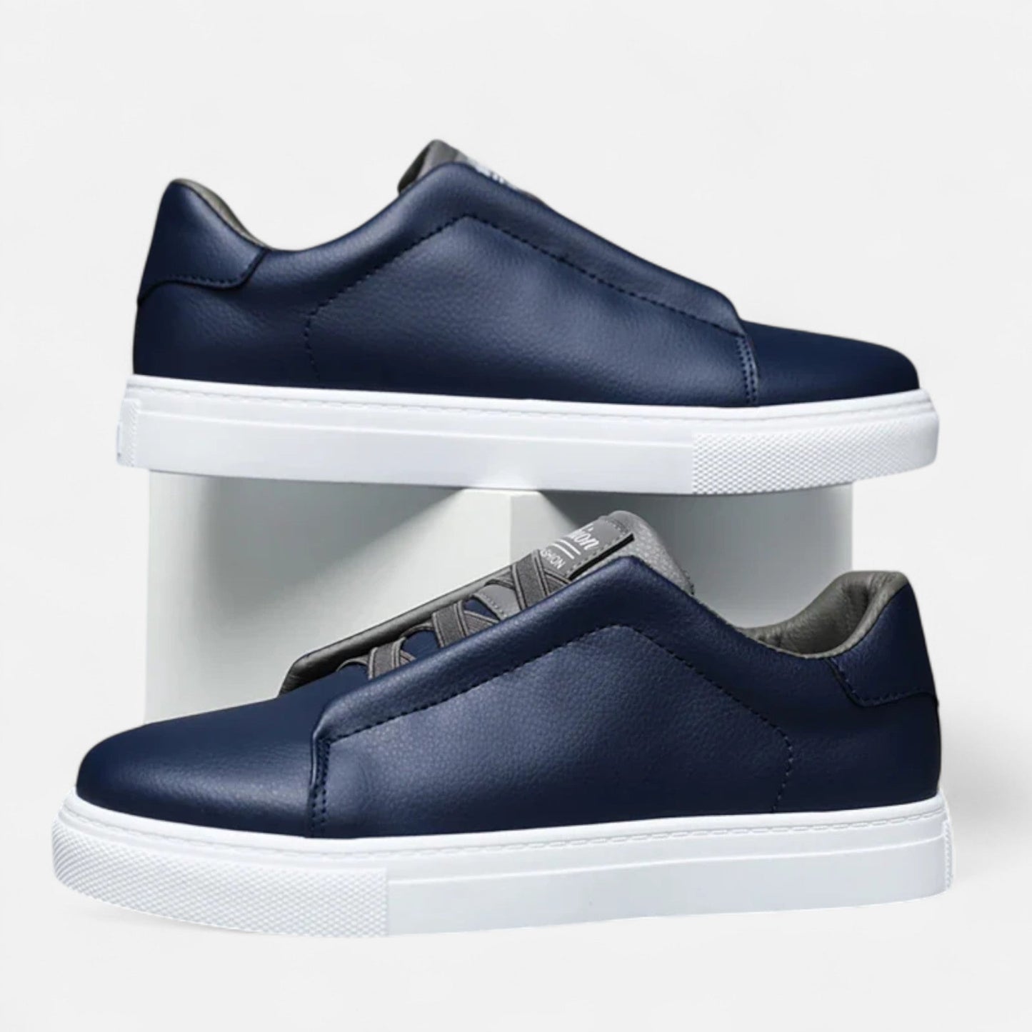 Optew Men’s Slip-On Leather Sneakers