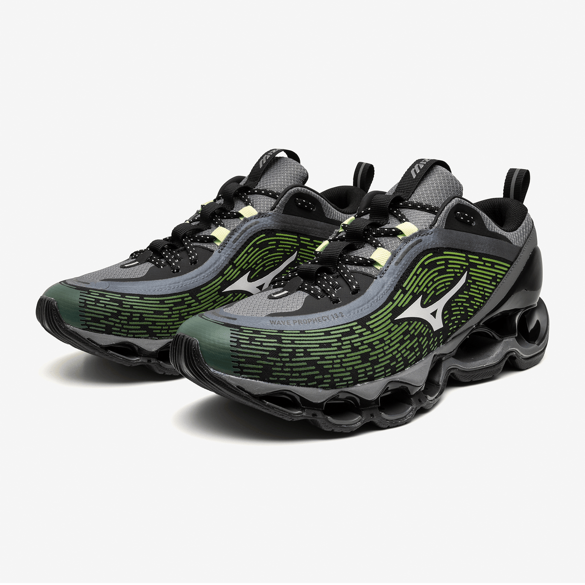 Mizuno Wave Prophecy 13.2 – Green Glow Cloudscape Quiet Shade Trainers
