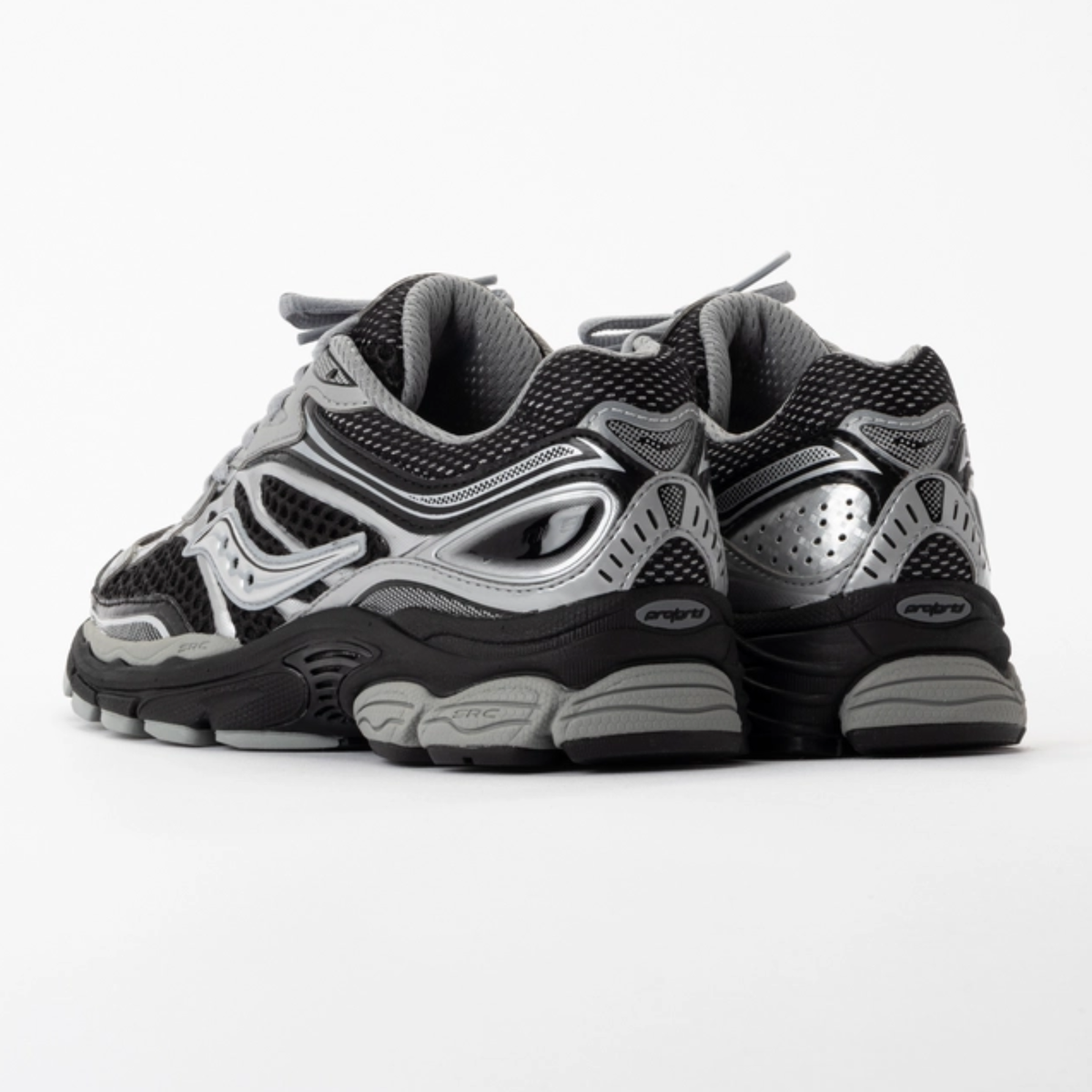 Saucony ProGrid Omni 9 Black Silver Sneakers