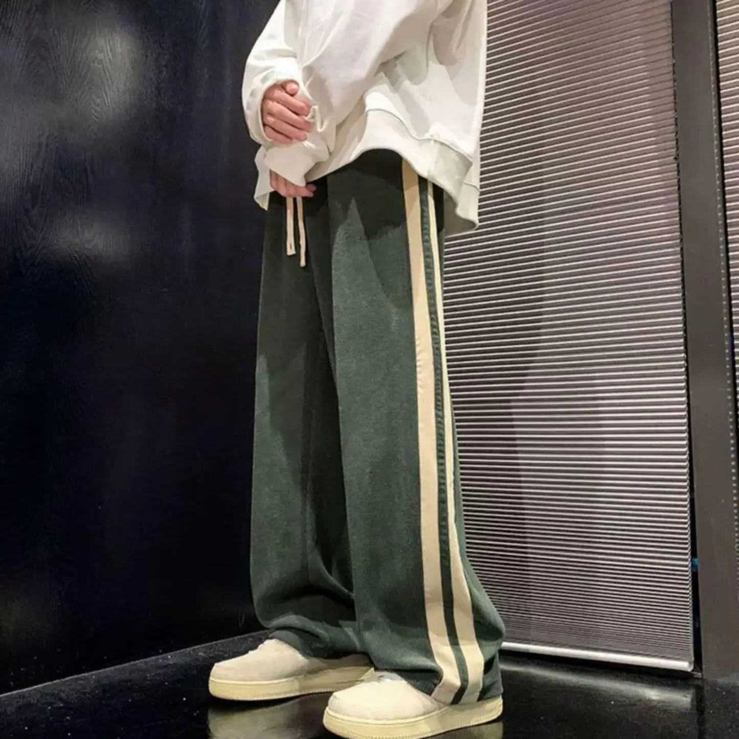 Optew Men’s Corduroy Stripe Pants