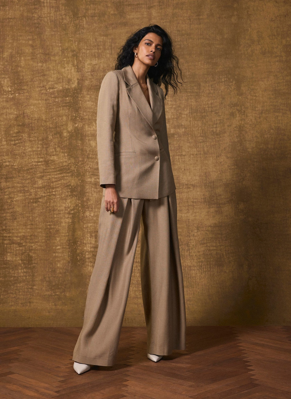 Neutral Tailored Blazer with Shine