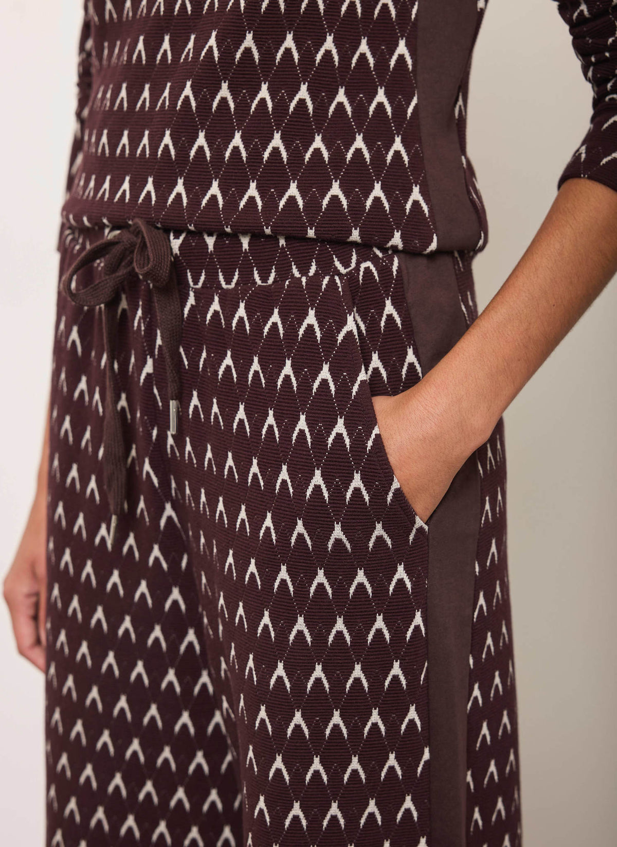 Burgundy Wide Leg Jacquard Trousers
