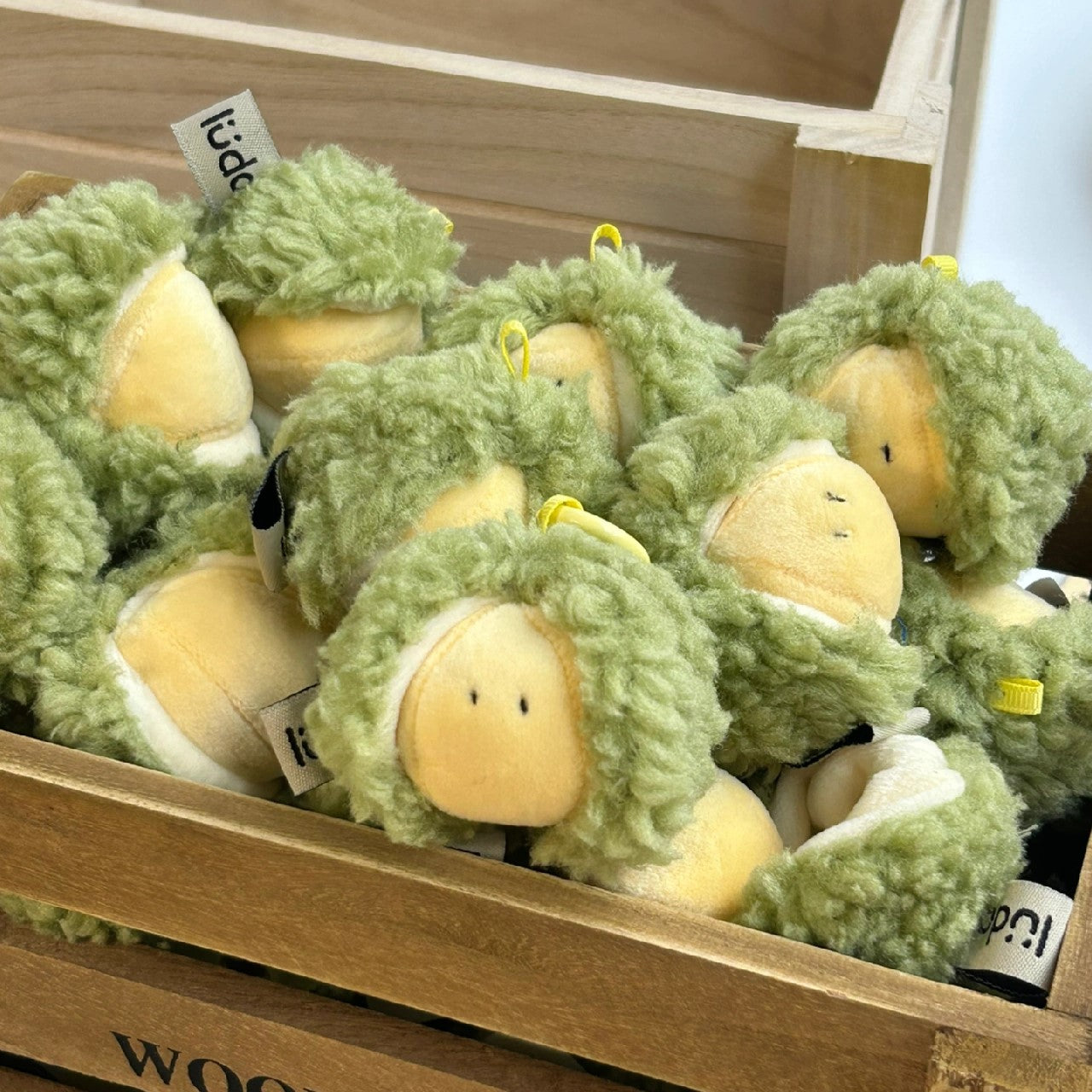 lüdo - Durian Bag Charm