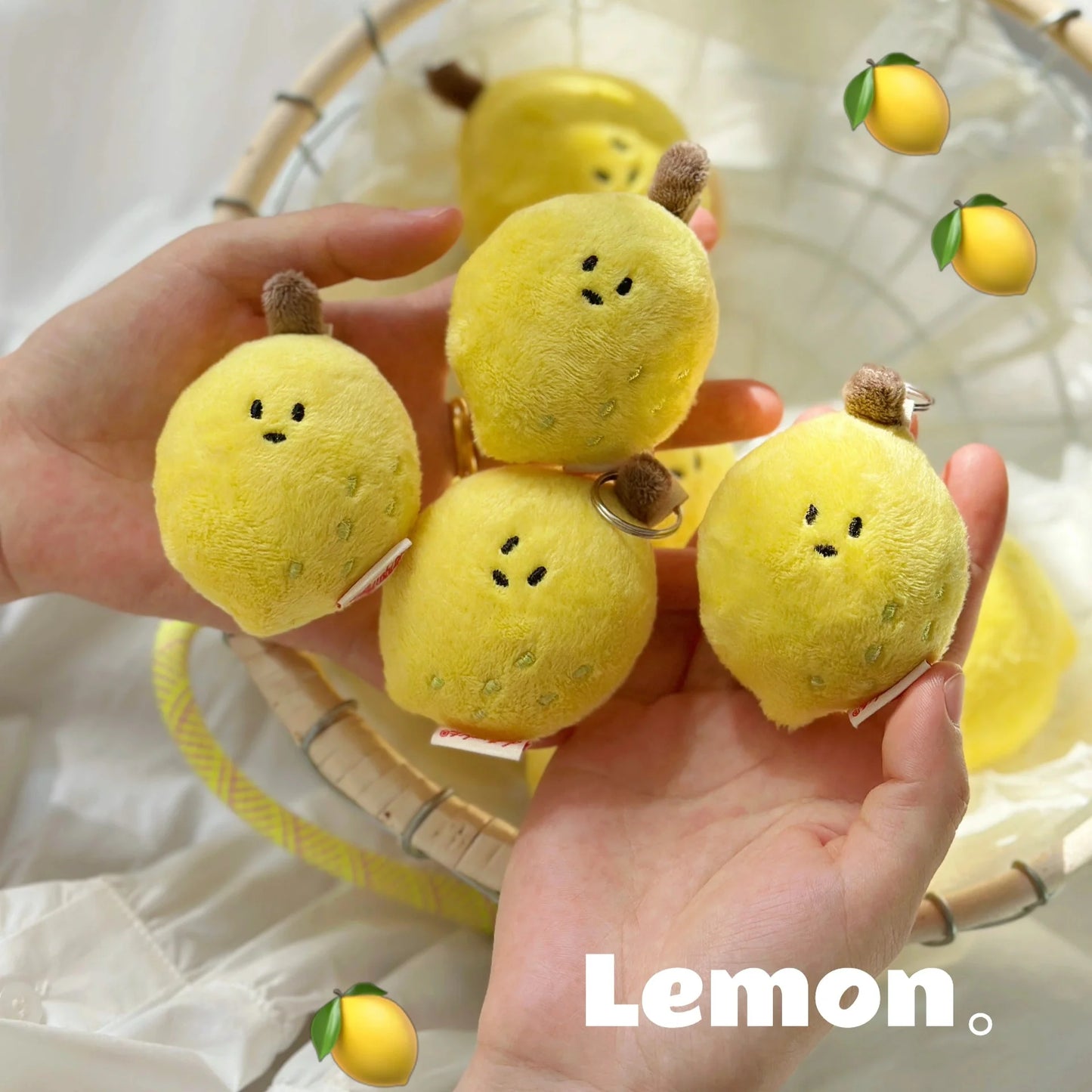 Daily White - Lemon Bag Charm