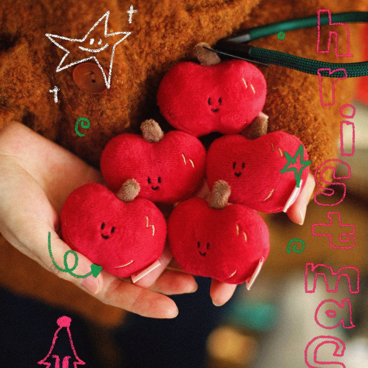 Daily White - Mini Heart Apple Toy Charm