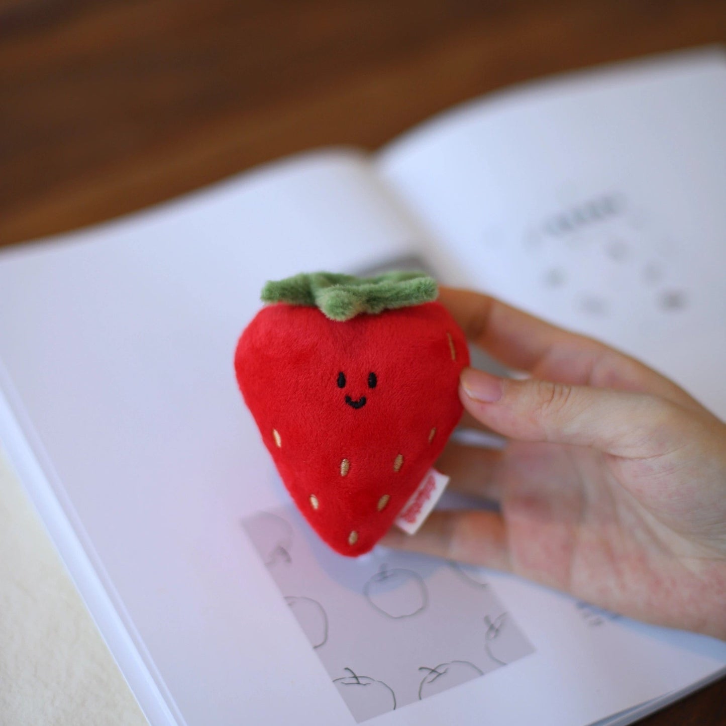 Daily White - Strawberry Bag Charm