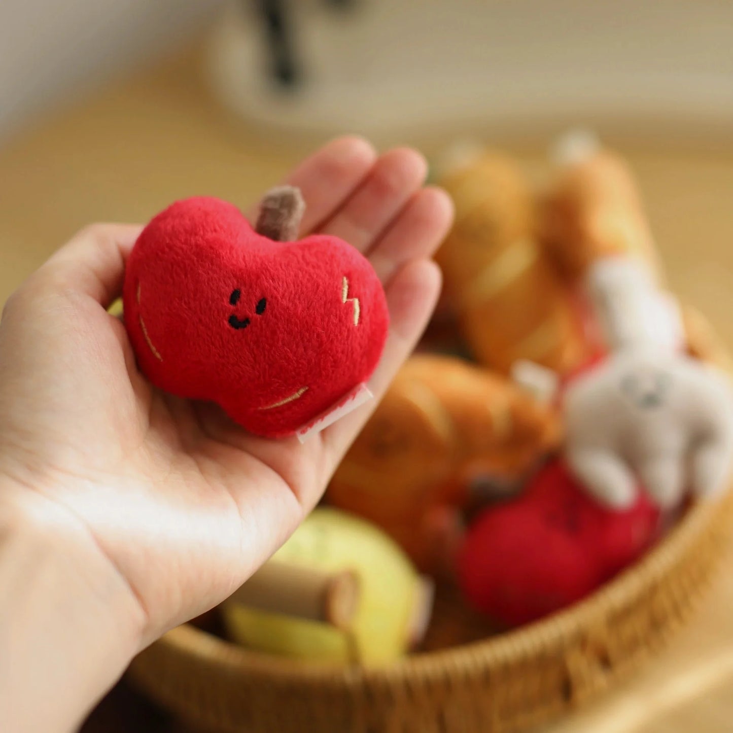 Daily White - Mini Heart Apple Toy Charm