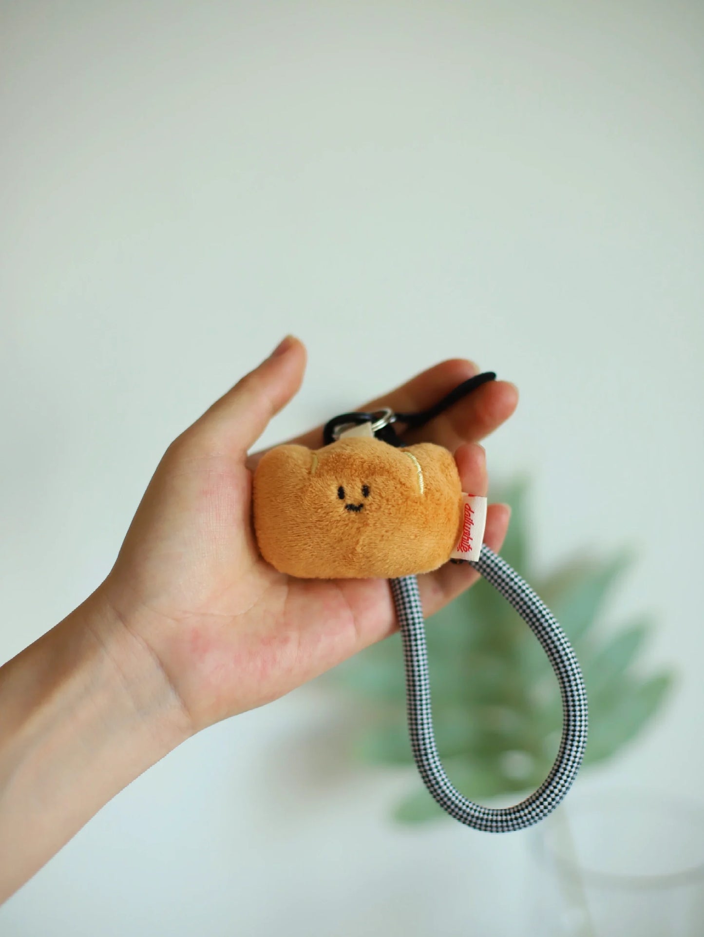 Daily White - Bakery Bag Charm
