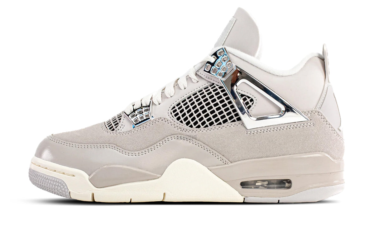 Air Jordan 4 'Frozen Moments' (Women's) Trainers