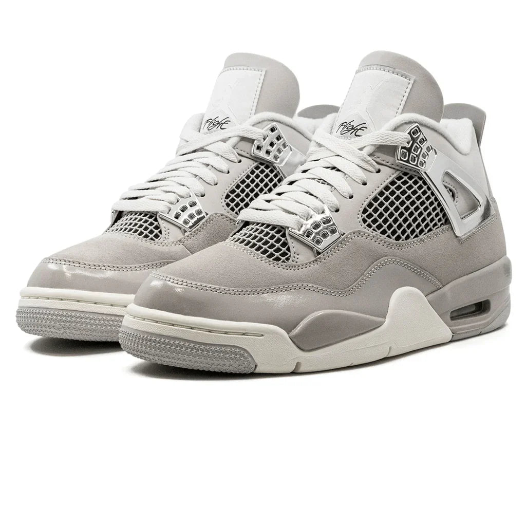 Air Jordan 4 'Frozen Moments' (Women's) Trainers
