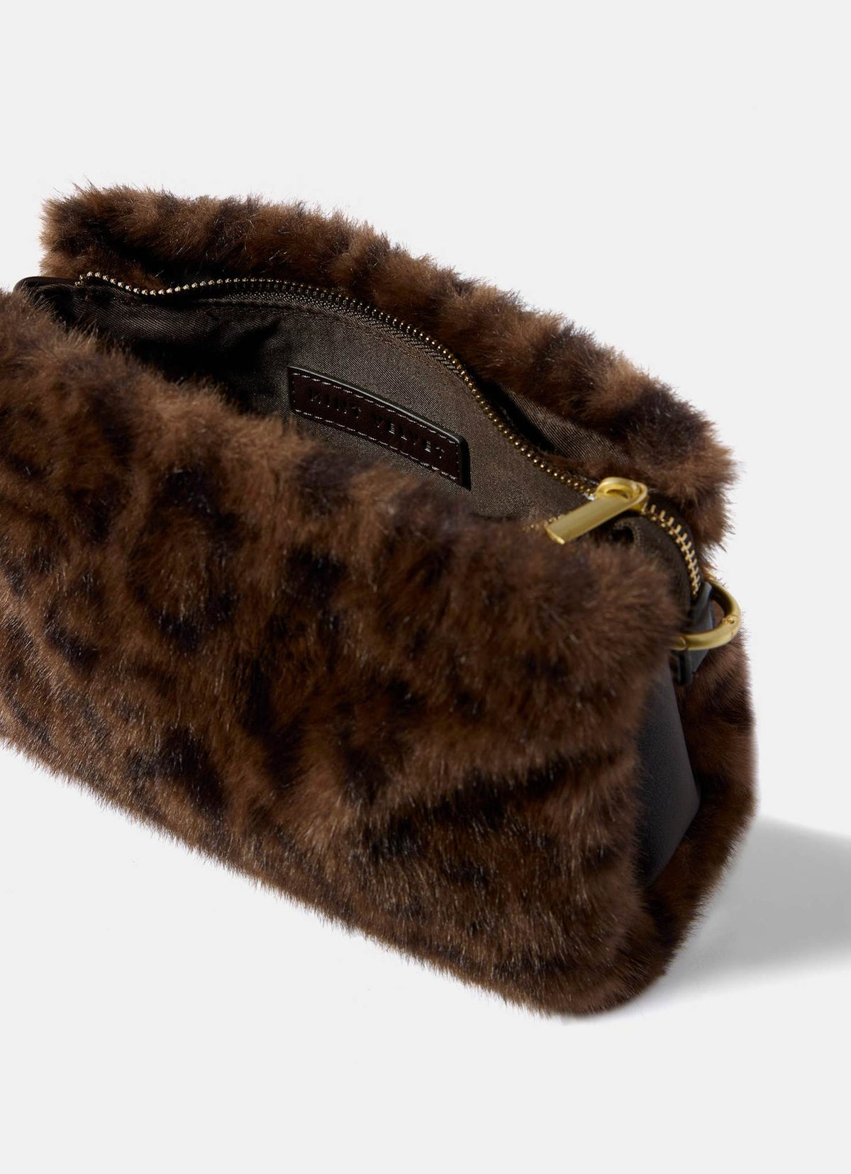 Lumi Faux Fur Crossbody Bag in Leopard Print