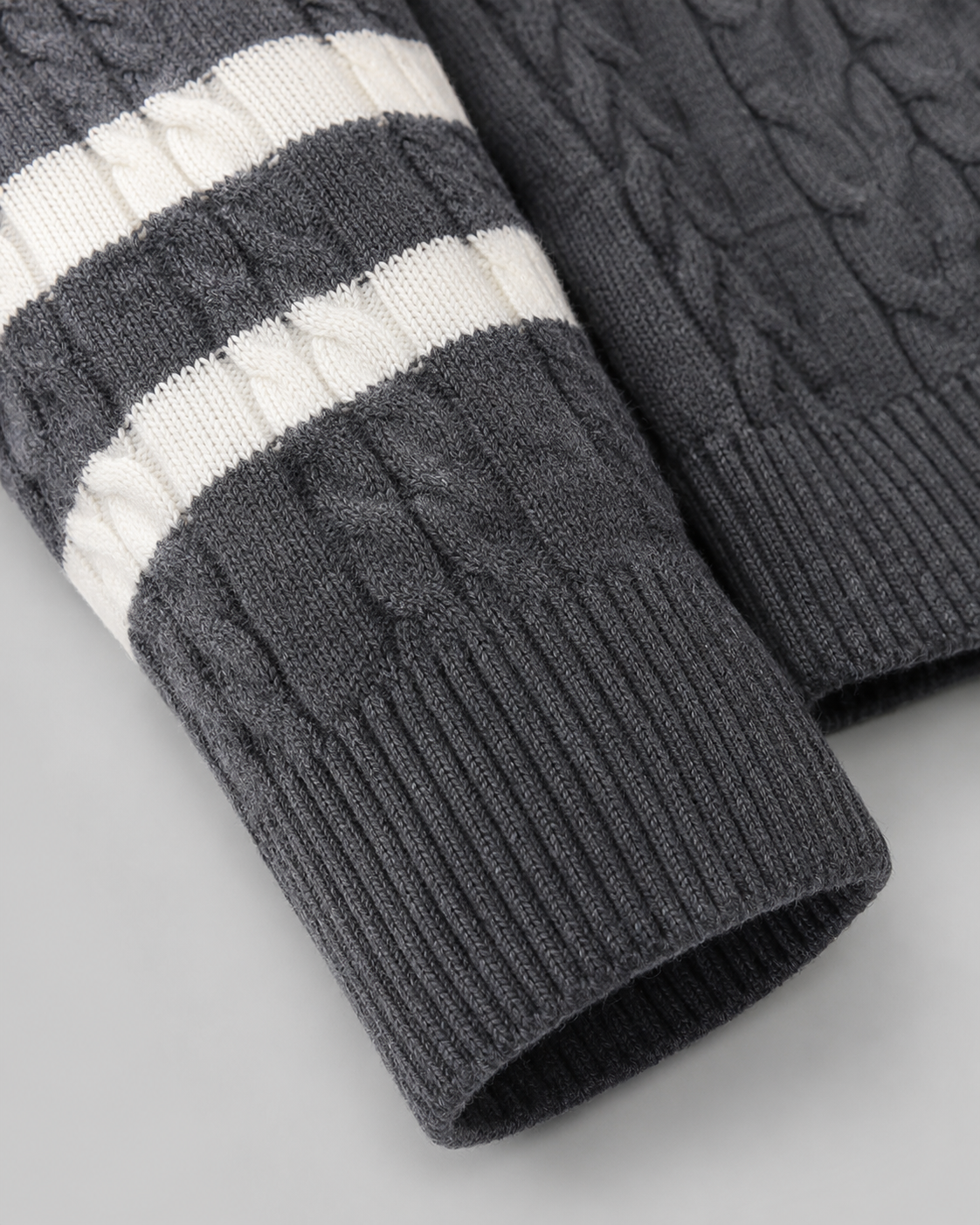 Men's Cable Knit Quarter Zip Jumper – Ribbed Collar and Stripes