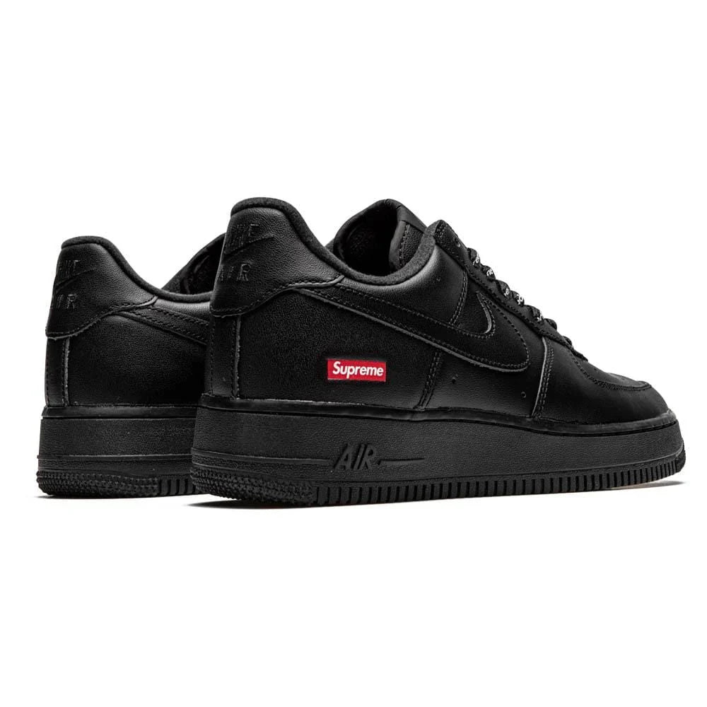 Nike Air Force 1 Low Supreme Black Trainers