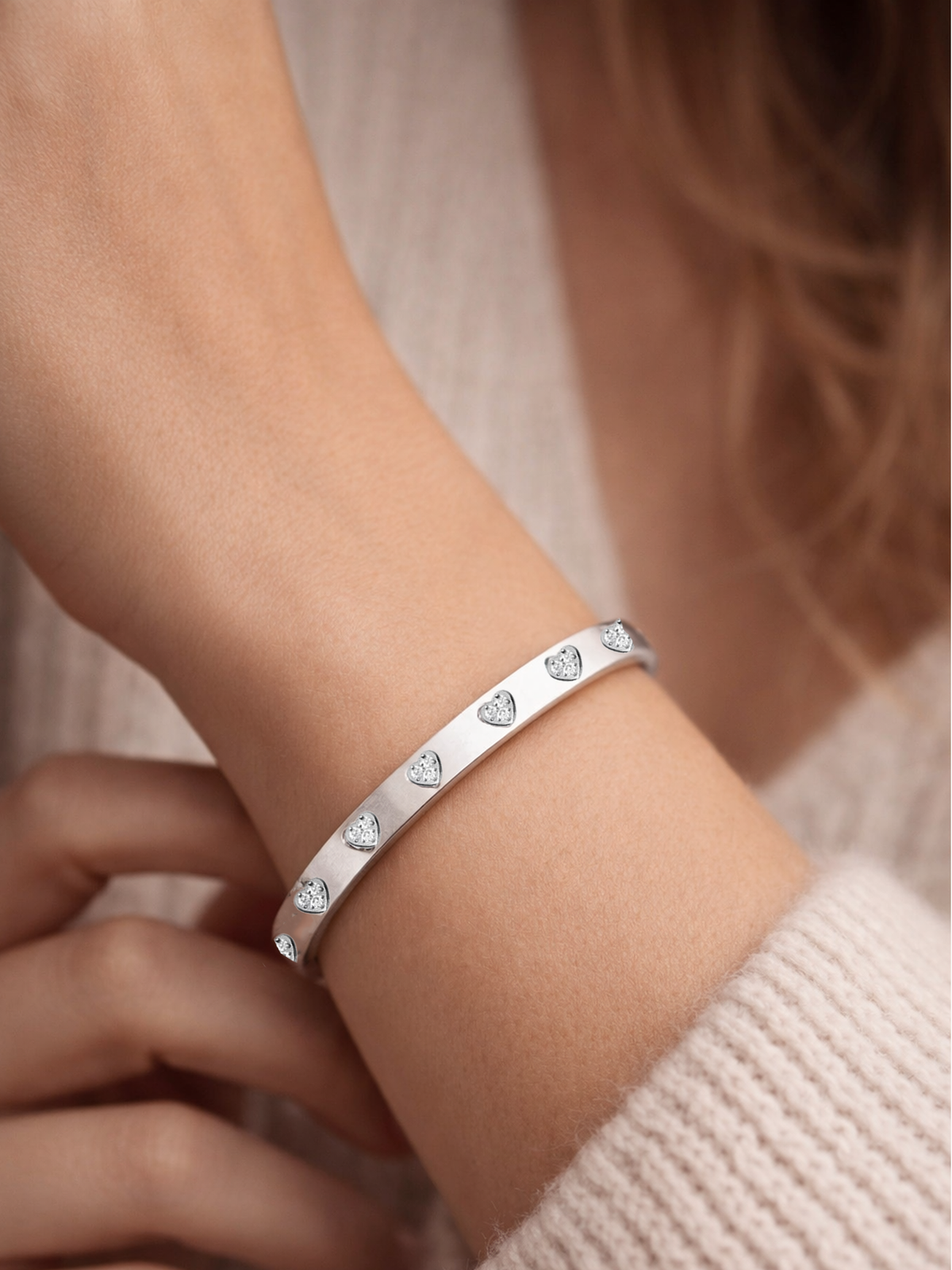 Eternity Love Heart Bangle