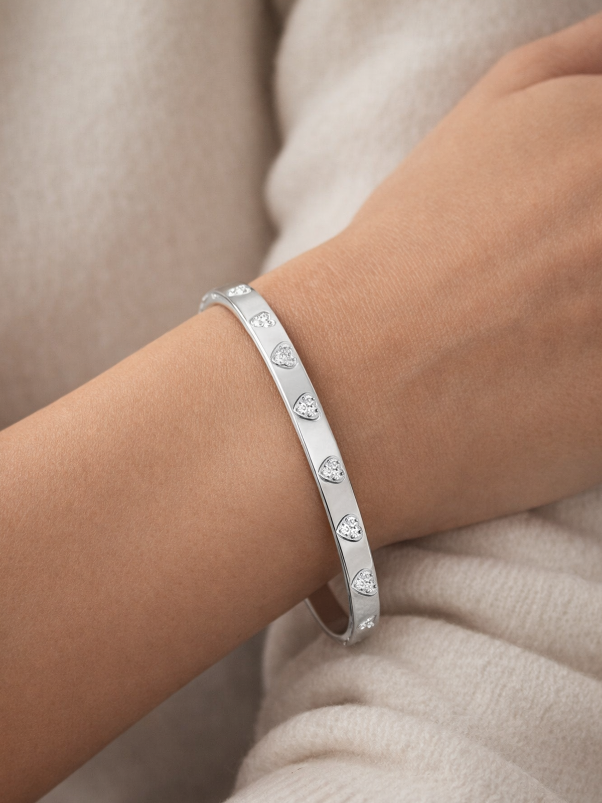 Eternity Love Heart Bangle