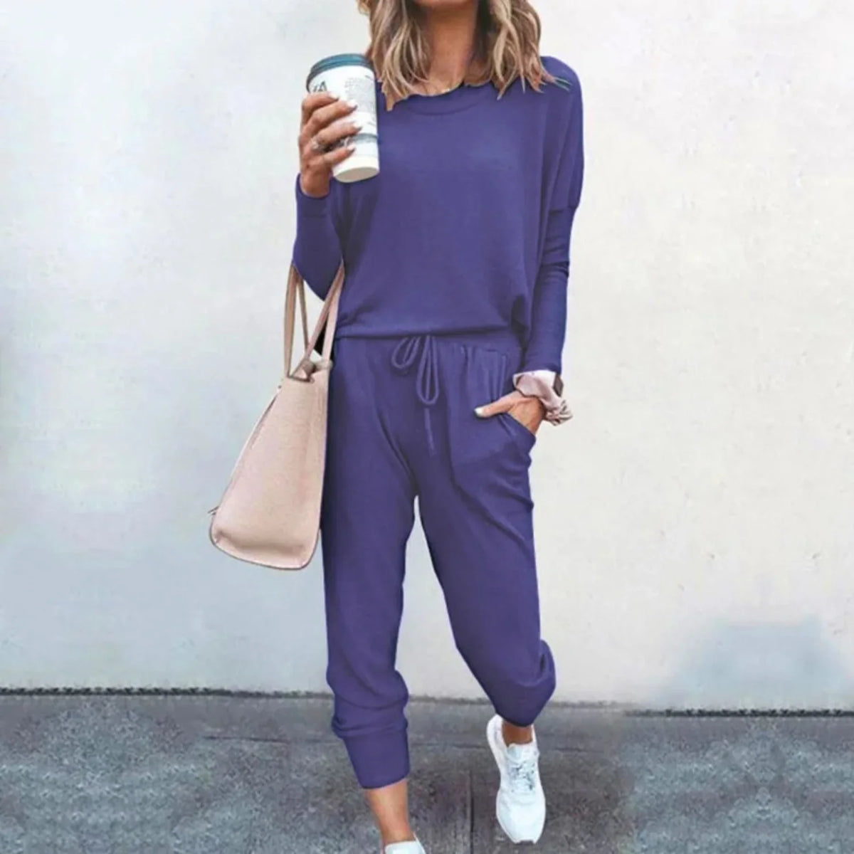 Women's Lounge Set | Long Sleeve Sweatshirt and Joggers