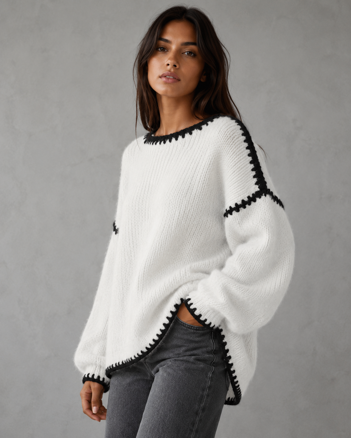Women's Oversized Chunky Knit Jumper – Contrast Stitch Trim