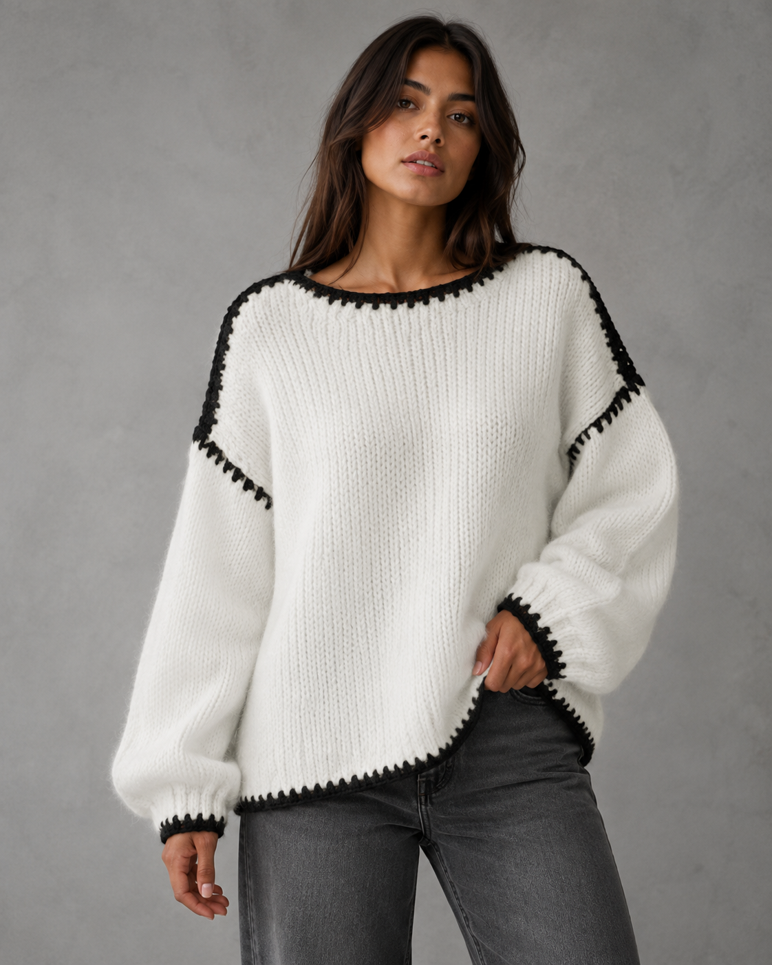 Women's Oversized Chunky Knit Jumper – Contrast Stitch Trim