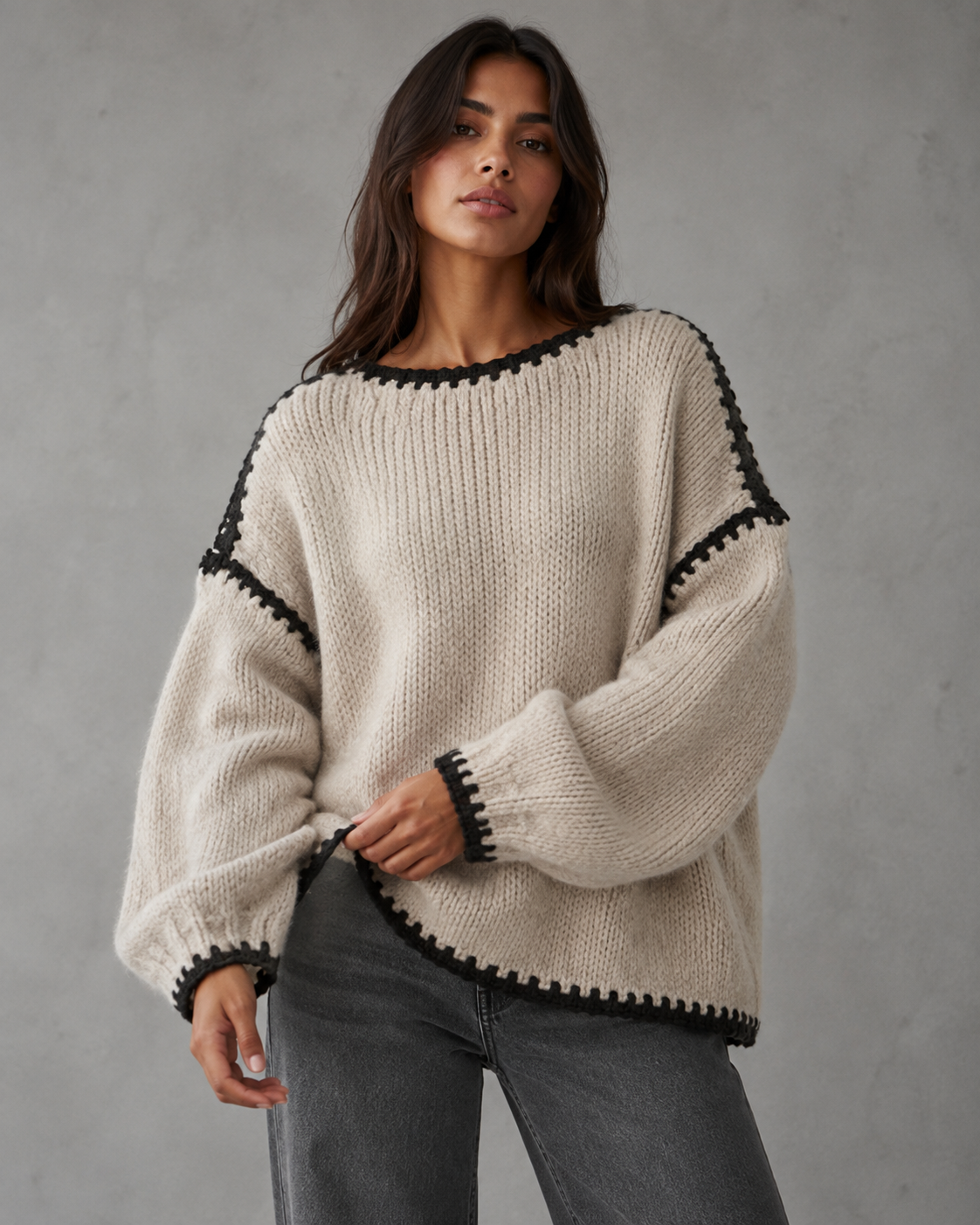 Women's Oversized Chunky Knit Jumper – Contrast Stitch Trim